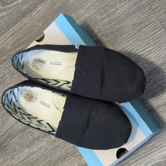 Toms Alpargata Men's Recycled Cotton Canvas Slip On Trainers In Black Size 8 - Picture 2 of 7